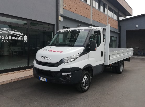 Iveco Daily Cassonato aperto